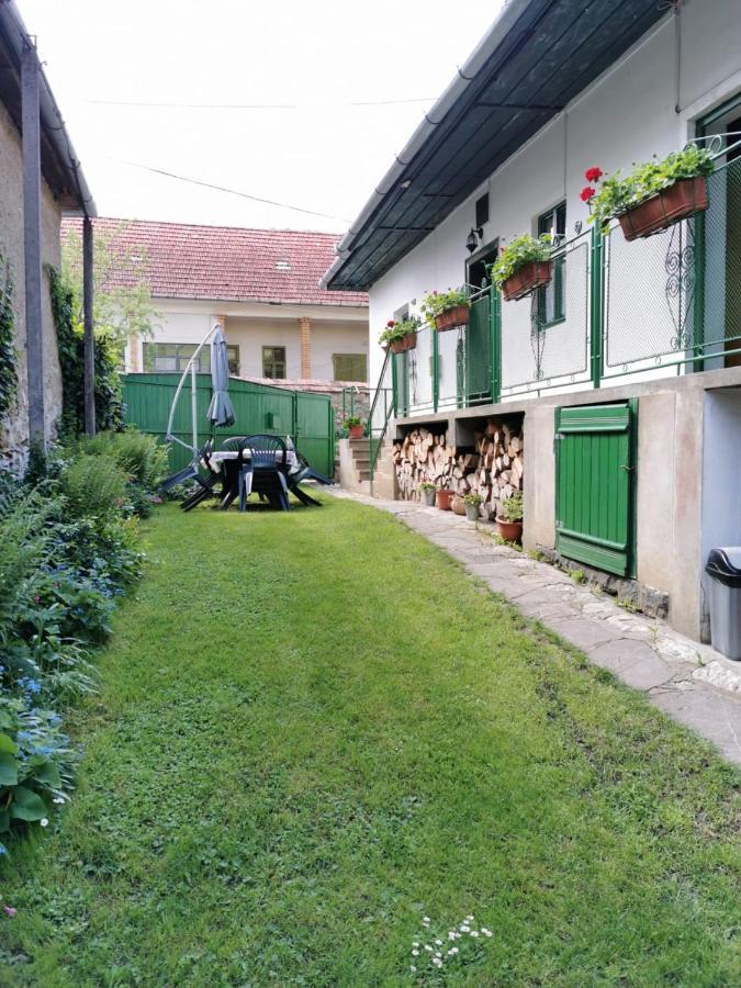 Hotel Kristaly Vendeghaz Rimetea Exterior foto